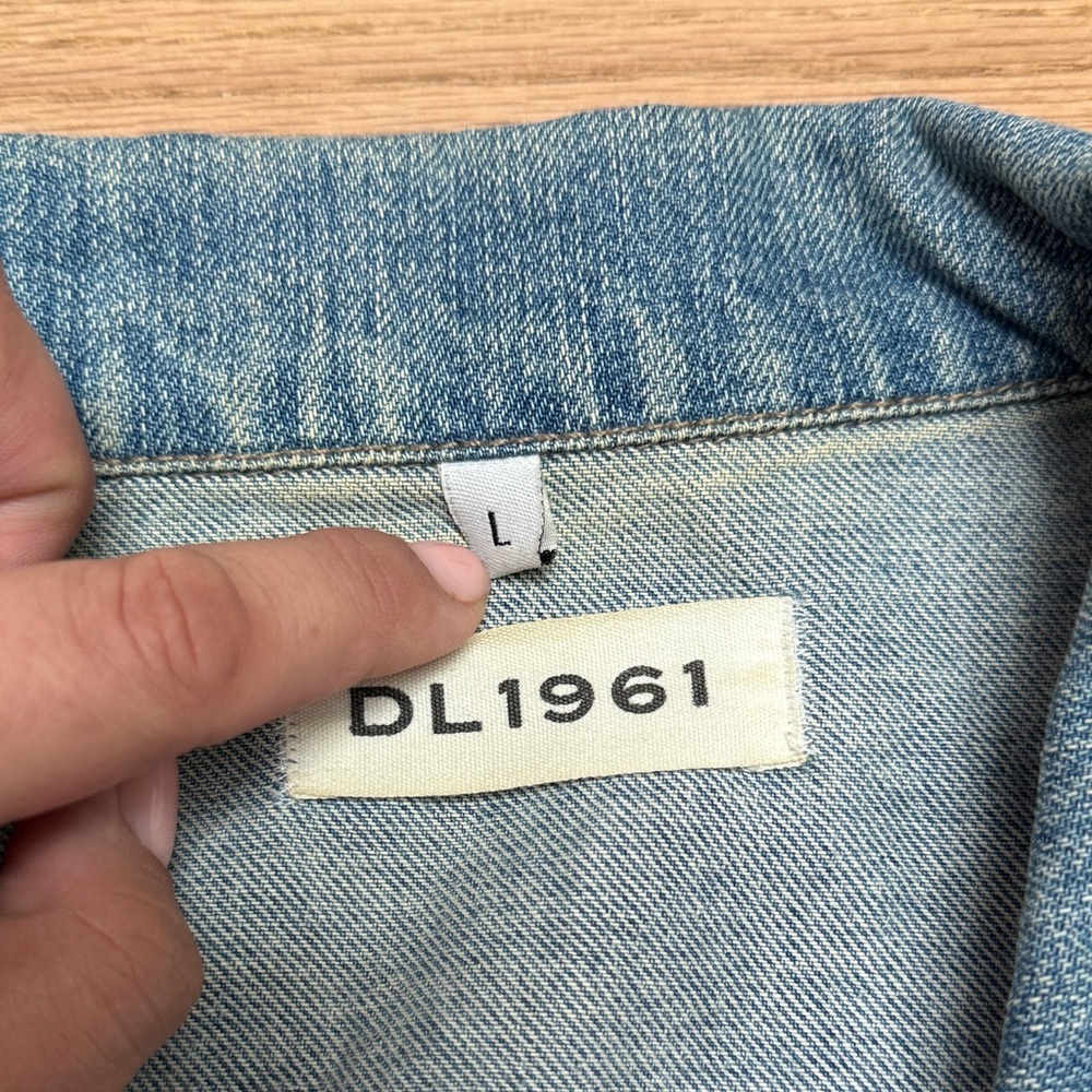 DL1961 Classic Blue Jean Jacket - Picture 2 of 5